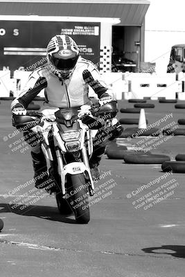 media/Mar-20-2023-Moto Forza (Mon) [[d0bbc59e78]]/Around the Pits/